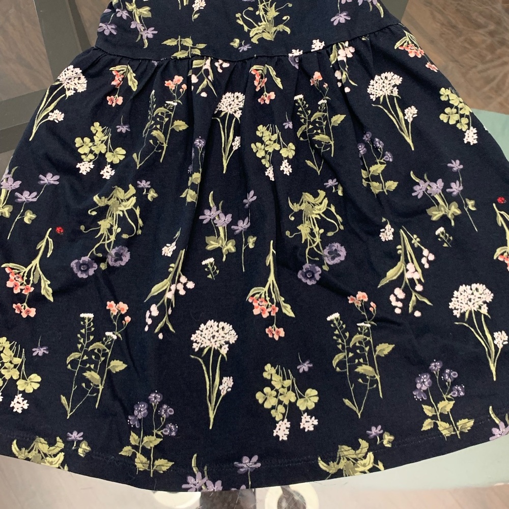 ⭐️ 5 for 25 ⭐️ Flower Tank Top Dress - Picture 4 of 4